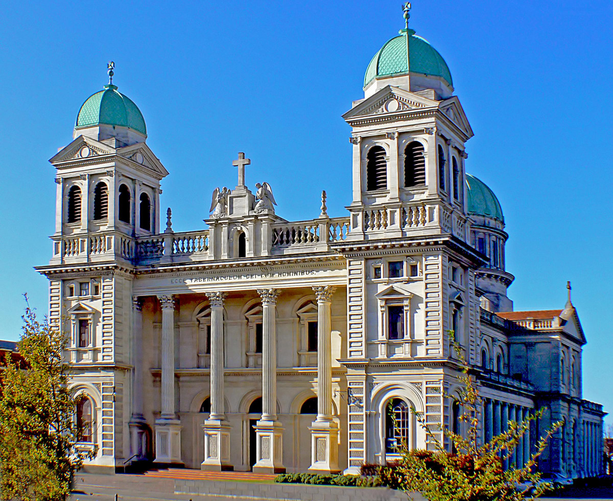 Welcome to Santa Church, A Community of Faith, Hope, and Love